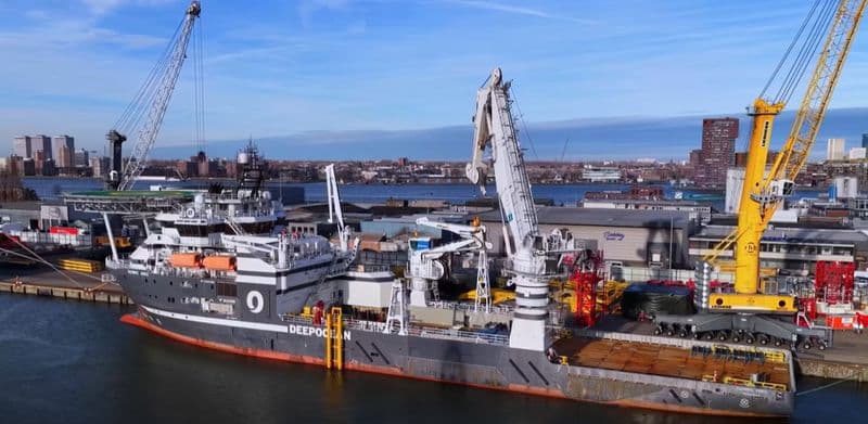 WATCH: Subsea Construction Vessel Now Ready for Inter-Array Cable Installation