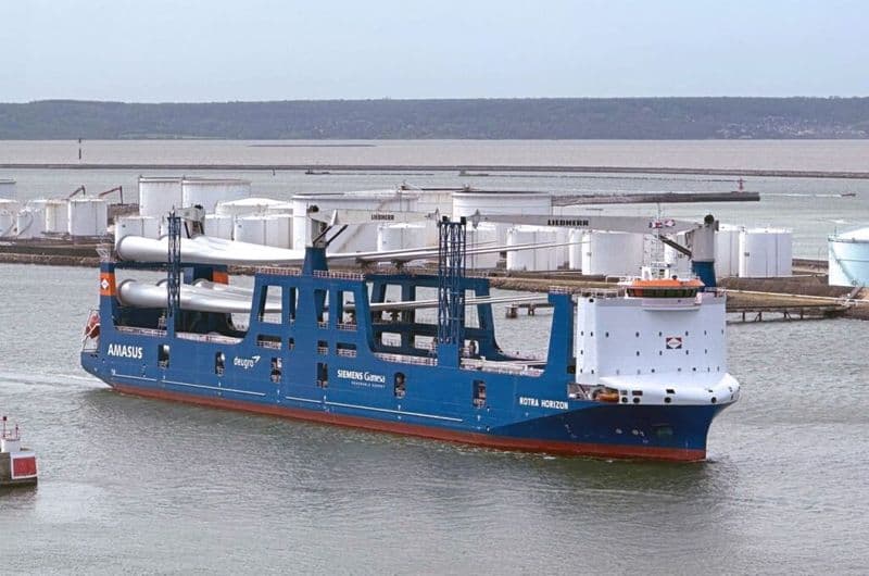Siemens Gamesa Ships First 115-Metre Blades Produced in Le Havre to Thor Offshore Wind Farm