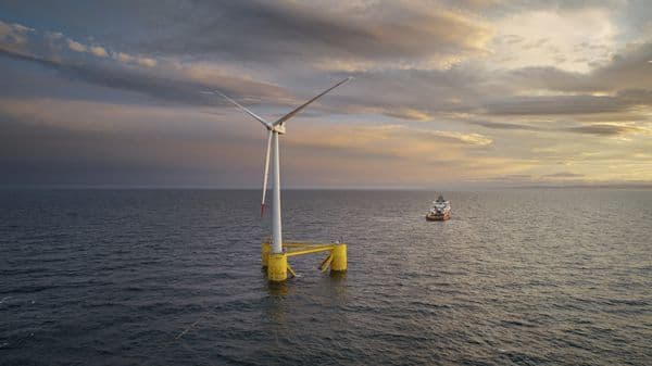 Kincardine floating wind farm in Scotland; Photo source: Eni / Plenitude