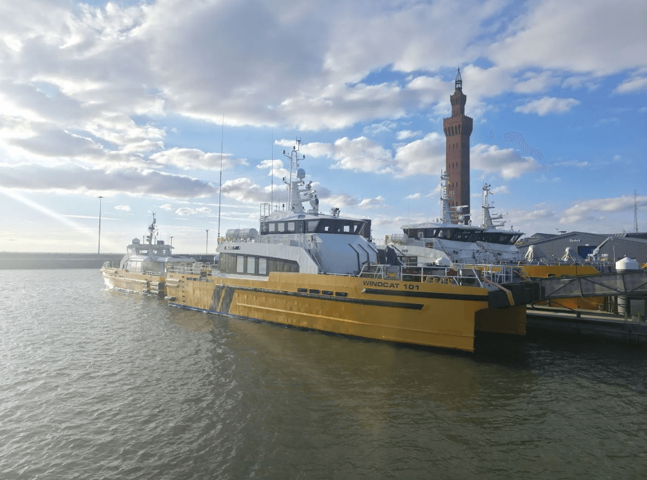 Ørsted and Windcat Extend Crew Transfer Vessel Pact in UK
